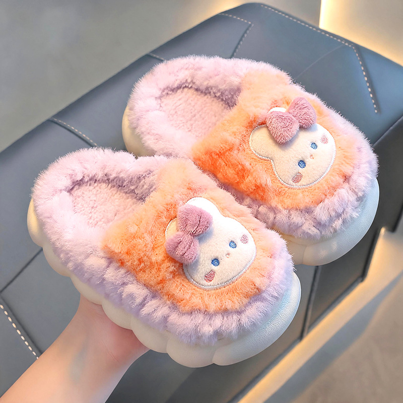 Winter children's cotton slippers for boys and girls, non-slip, warm, home use, fluffy, thick-soled, parent-child matching, cute, plush, closed-back cotton shoes