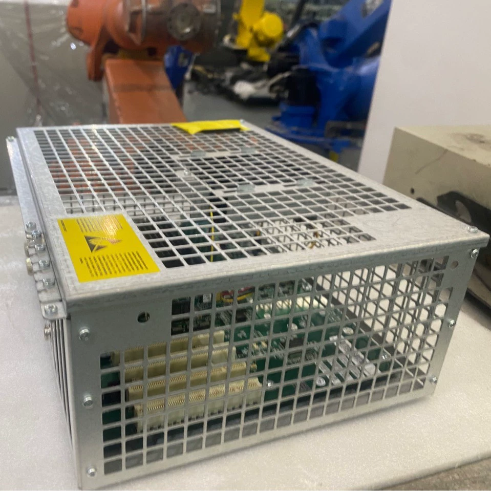 DSQC639 хост плюс плата DSQC697 плюс панель памяти плюс карта памяти cf, включая налог