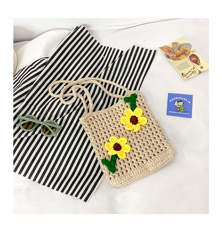 Sunflower Vacation Style Fabric Flowers Flip Sunflower Handbags display picture 6