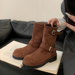 ブドウのお母さんの秋冬の新型の復古の機関車は丸い頭の厚い底を持って高くなります。