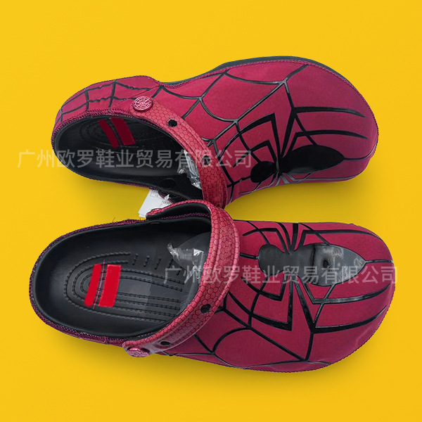2026 New Spider-Man Fabric Clogs for Men, Sporty Outdoor Beach Shoes, Thin, Low-Profile, Soft, Lightweight, Comfortable Slippers 2026 New Spider-Man Fabric Clogs for Men, Sporty Outdoor Beach Shoes, Thin, Low-Profile, Soft, Lightweight, Comfortable Slippers