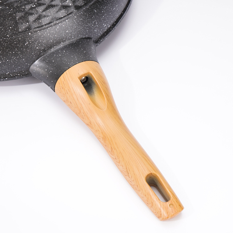 麦飯石は鍋にくっつかないで、多機能の野菜鍋の電磁ストーブのフライパンの家庭用ガスコンロを炒めます。|undefined