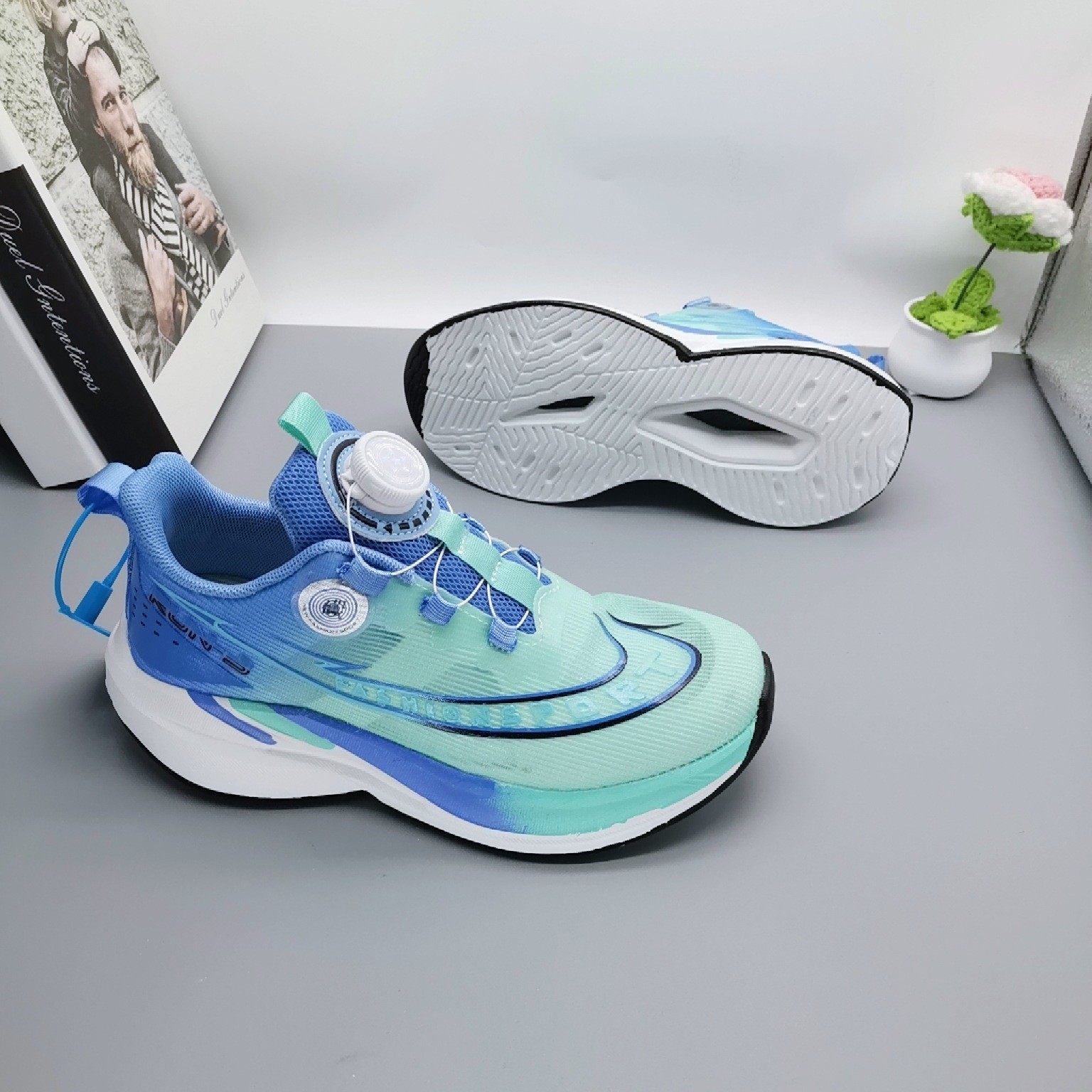 Zapatillas de malla para niños, estilo verano 2026, calzado infantil para niños pequeños, zapatillas estilo papá