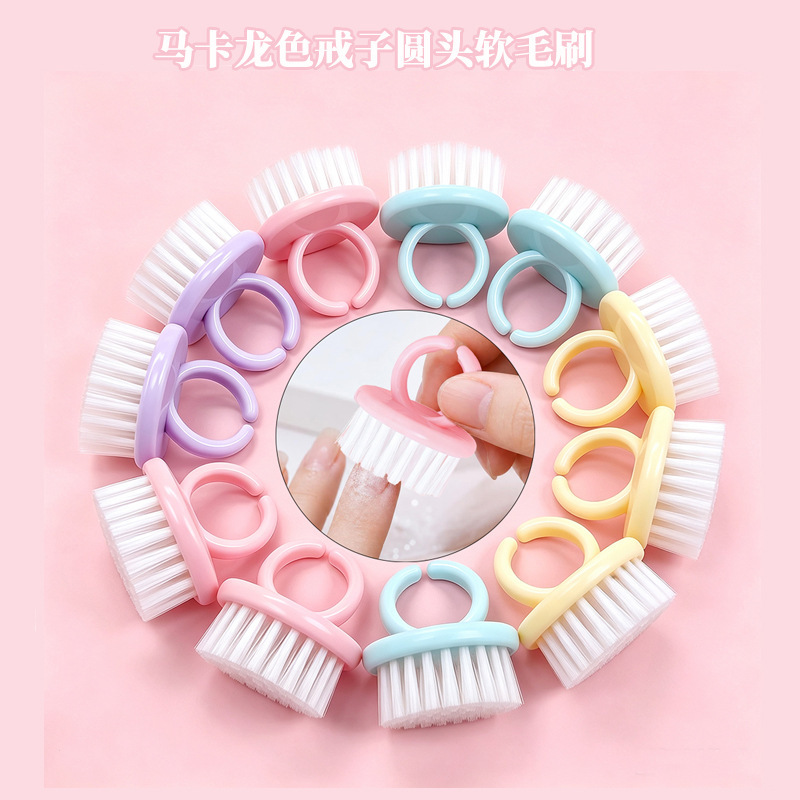 In-stock nail art tools: macaron-colored round-head nail brushes, multi-functional soft-bristled cleaning brushes, and plastic dust brushes In-stock nail art tools: macaron-colored round-head nail brushes, multi-functional soft-bristled cleaning brushes, and plastic dust brushes