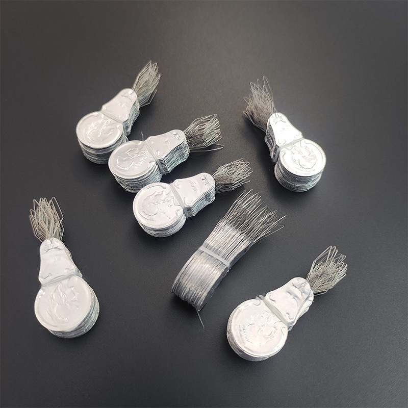 Herramienta de punto de cruz Dispositivo de enhebrado simple Dispositivo de plomo Precio único 50 piezas 1 corbata (desgaste de cuero de aluminio)