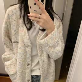 法式小香风v领软糯毛衣外套女春秋宽松长袖针织开衫外搭外穿 上衣