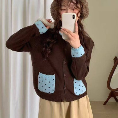 韩系撞色拼接波点假两件针织开衫女秋季新款小个子短款毛衣外套潮