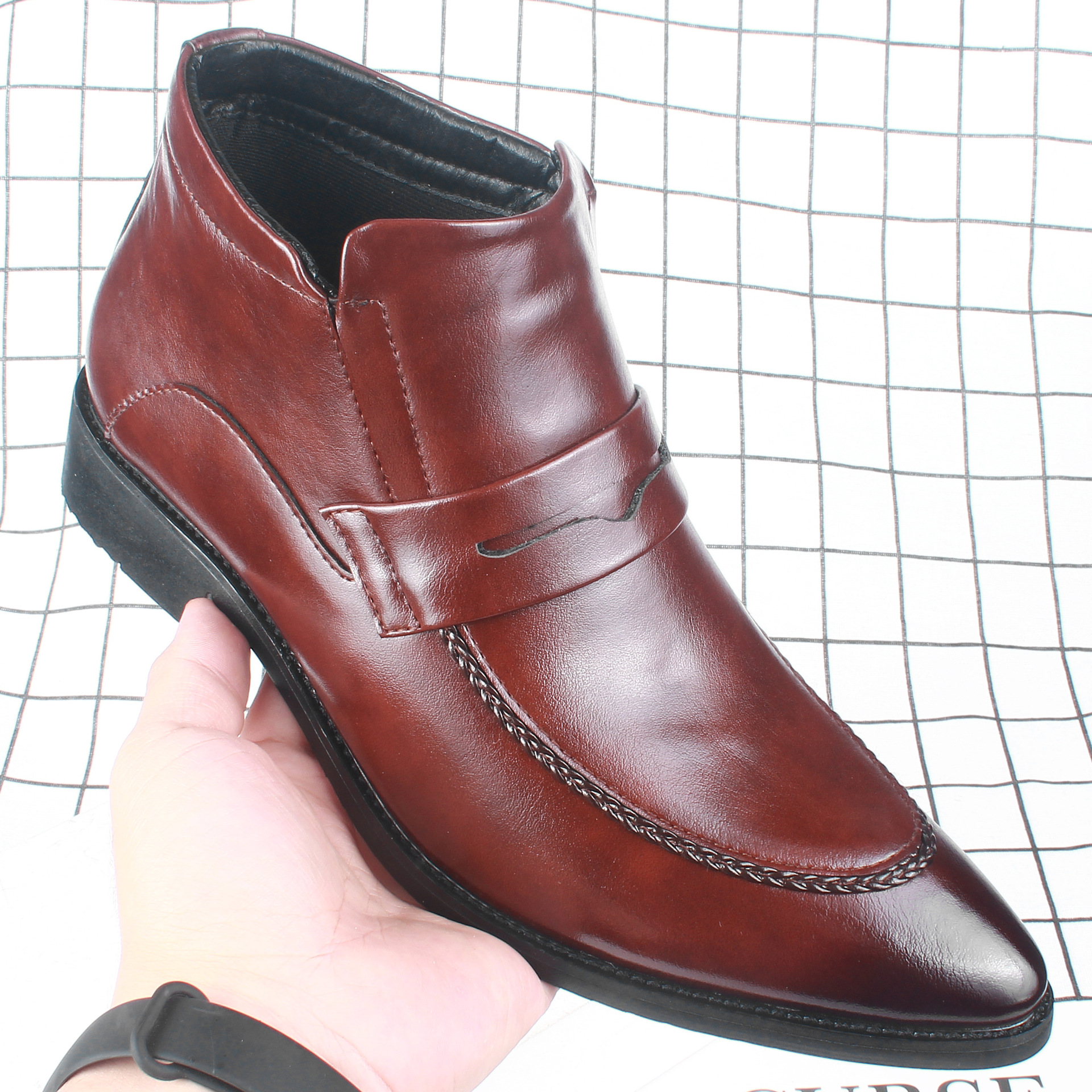 2022ƤЬ���¿�������װ�����ļ�͸����ʿӢ�׺����ͷƤЬ100