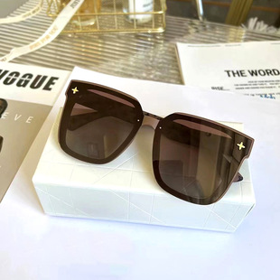 ����̫��RŮ2023ƫ���\���{���AĘ�@��ī�R�����⾀UV400