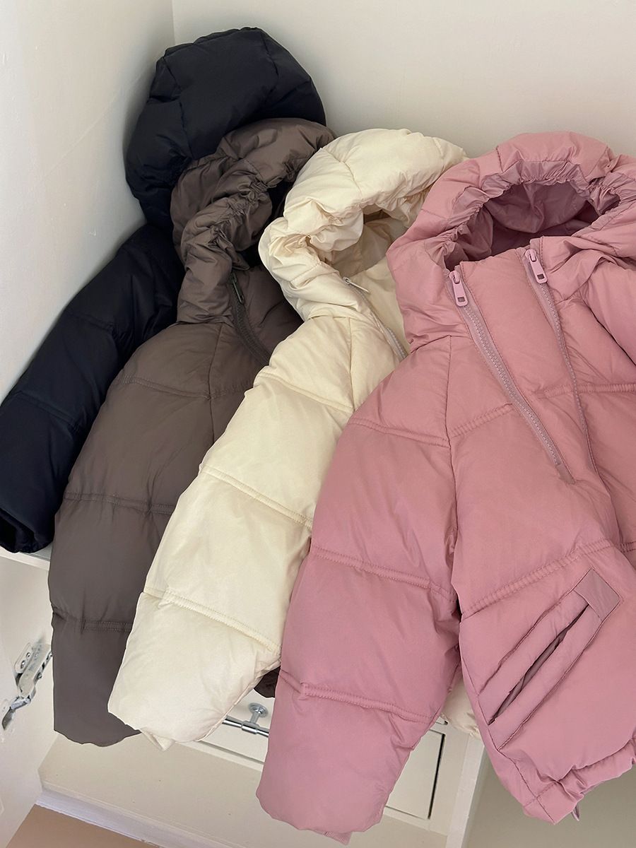 Niños otoño y invierno coreano corto con capuzas ropa de ocio para niños y niñas ropa de seda de plumón abrigo al por mayor