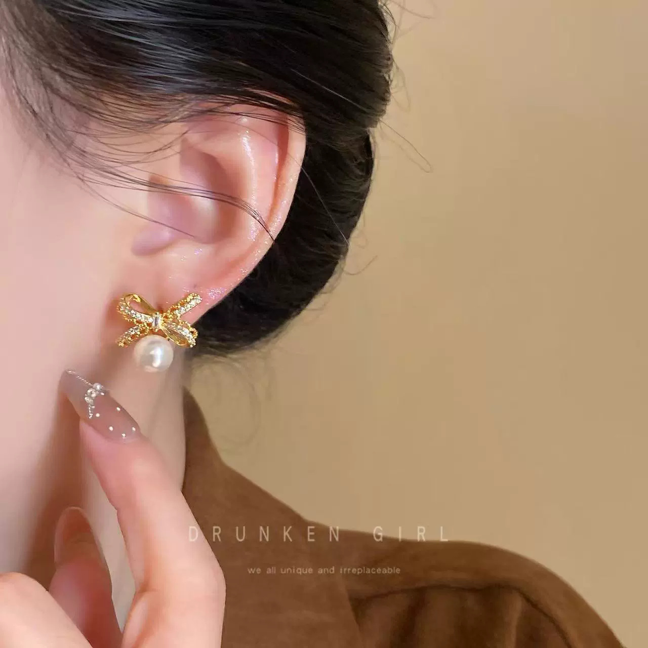 E6842 oro blanco
