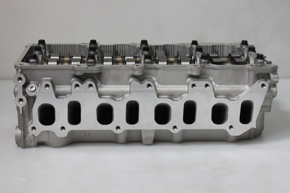 Suitable for Nissan ZD30 diesel engines, including valve components, overhaul replacement parts, and ZD30 cylinder head assembly