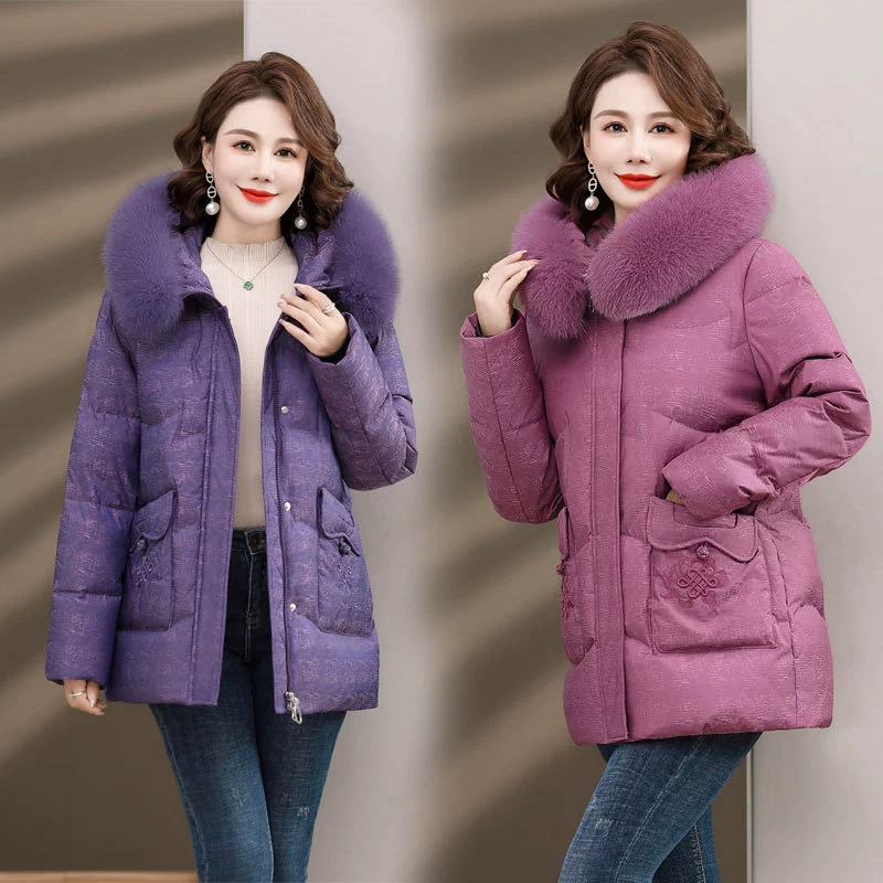 2023 осенне-зимний новый 50-летний пуховик в иностранном стиле для матери, белый утиный пуховик, женское утолщенное пальто среднего и пожилого возраста в северном стиле