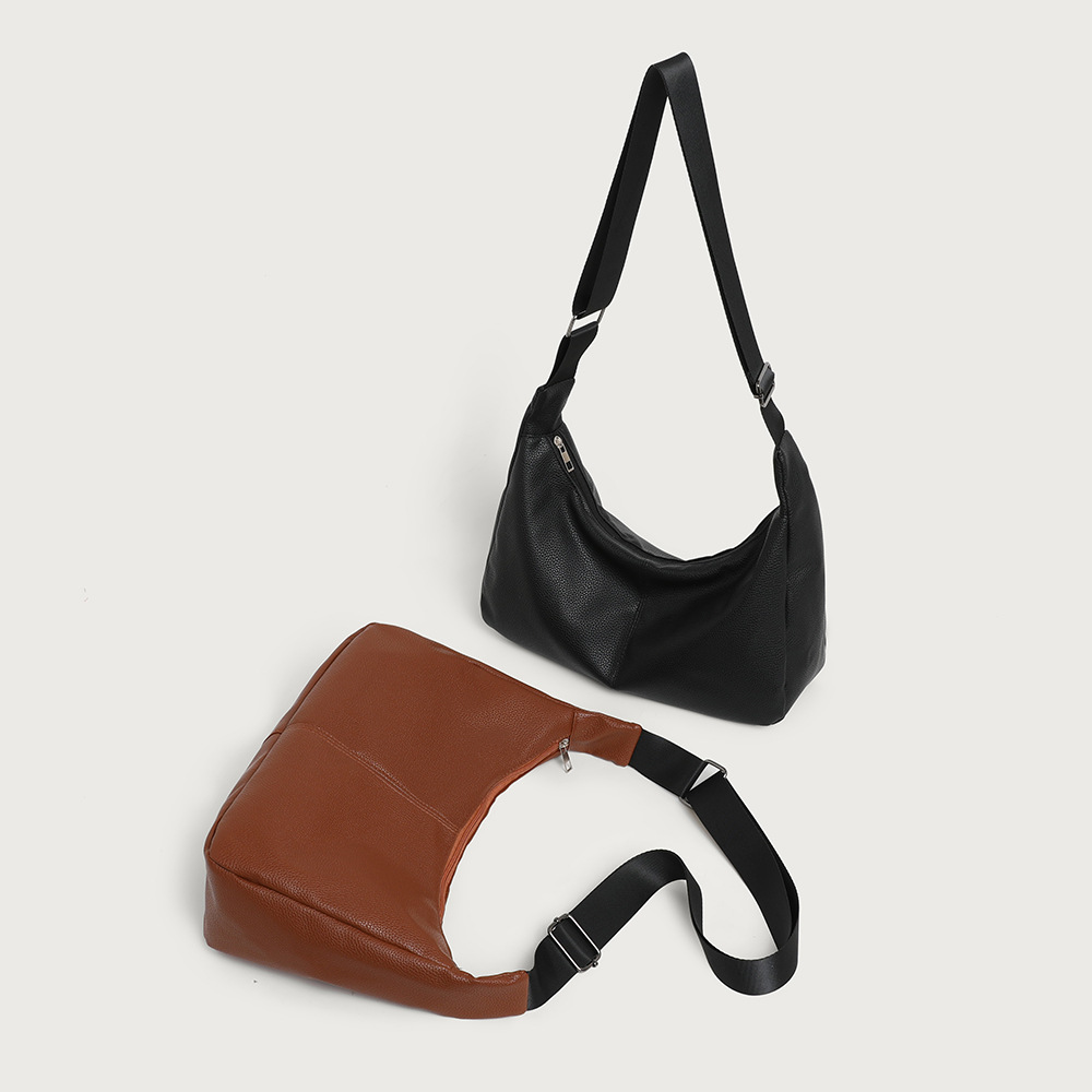 Otoño y invierno nueva bolsa de gran capacidad bolso de mujer simple bolso de mochila retro bolso de cuero suave bolso de hombro de viaje de estudiantes universitarios