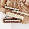 Side Bangs Forehead Pearl Hairpin Autumn and winter Word folder Card issuance Acetic acid senior Edge clamp Spring Clamp