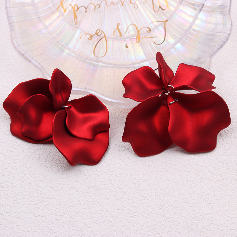 29g Weight 304 Stainless Steel Ear Needle Material Drop Earrings Classification 1 Pair Quantity Holiday, Daily Occasion Acrylic Material Petal Pattern Women's Gender Spray Paint, Tassel, Pleated Design Casual, Vacation Style 1 Pair Casual Vacation Petal Spray Paint Tassel Pleated Arylic Drop Earrings 6