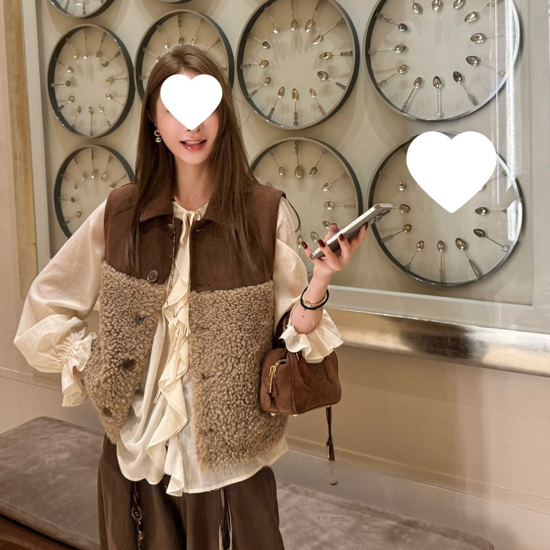 Mx Alpaca and Suede One-Piece Particle Velvet Contrasting Color Vest Design Sleeveless Vest