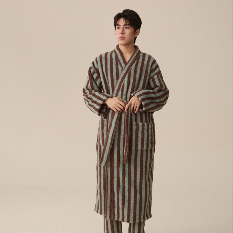 in stock Coral Fleece Nightgown Women's Autumn and Winter Warm Fleece Thickened Plus Fleece Bathrobe New Style Women's Pajamas Robe Winter