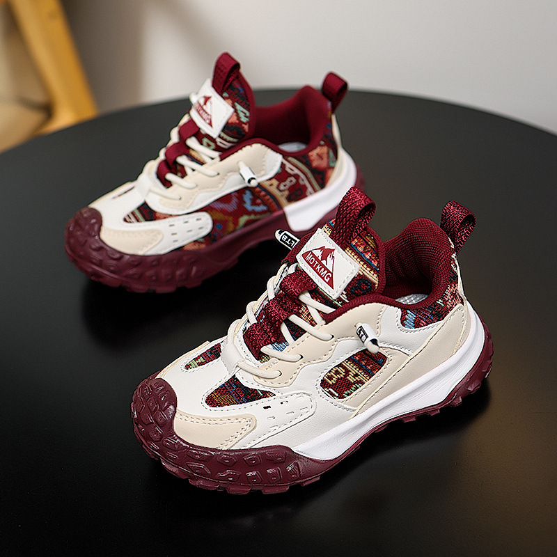 Zapatos de niñas Astro 2025 nuevo otoño y invierno explosivo zapatos de cuero para niños zapatos casuales de suela suave para estudiantes