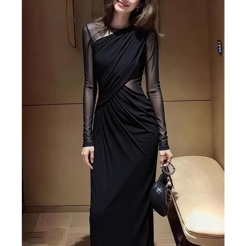 Early Spring, the Strong Aura of a Mature and Elegant Woman, Long Dress with a High-End Feel, Extremely Beautiful, Perfect for Important Occasions, Hepburn-Style Black Dress Early Spring, the Strong Aura of a Mature and Elegant Woman, Long Dress with a High-End Feel, Extremely Beautiful, Perfect for Important Occasions, Hepburn-Style Black Dress