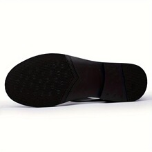 V 96222 Soft Sole Anti Slip Men Sandals ���׷���ɳ̲Ь