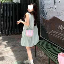 法式多巴胺气质女微胖大码连衣裙夏季新款小个子吊带花苞遮肉短裙