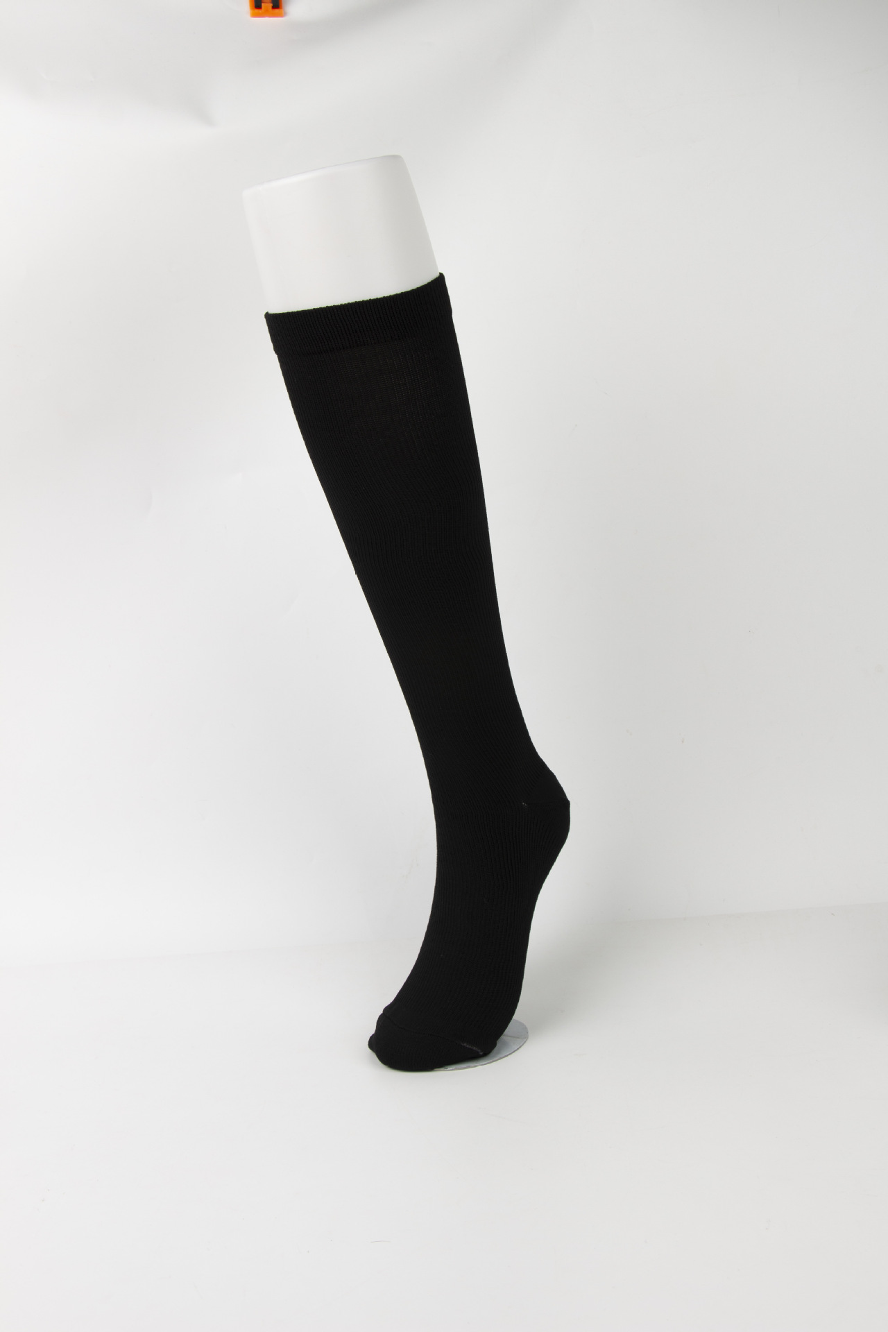 Calcetines de compresión deportiva de color sólido para hombres y mujeres calcetines de pantorrilla al aire libre fitness correr deportes calcetines elásticos fuente fabricante