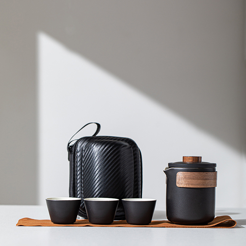 Mo Xuanya Black-Black Bag
