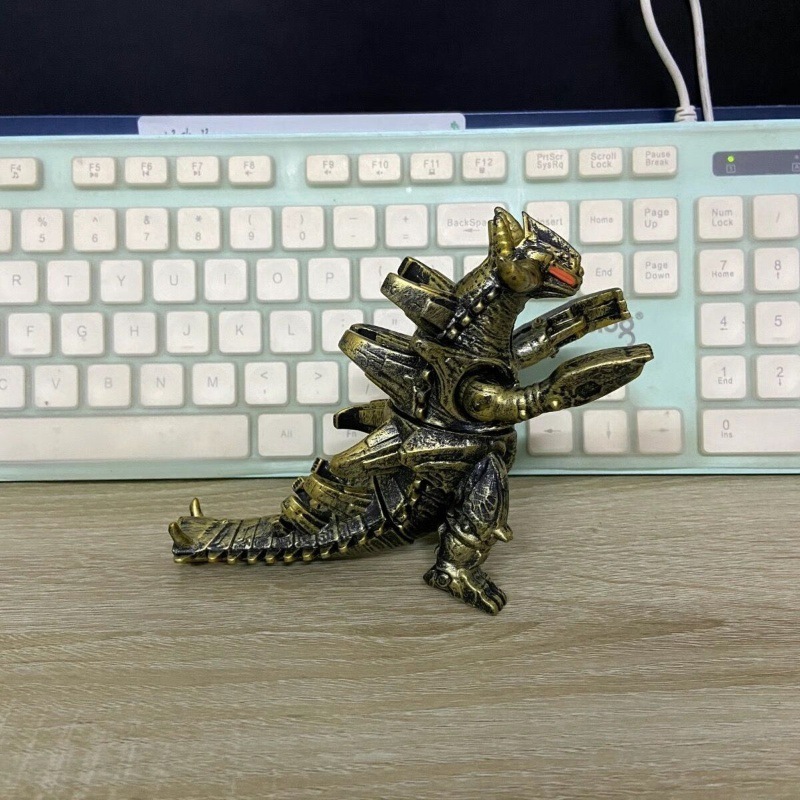 小さなモンスターウルトラマン卸売露店のおもちゃはすべて 10cm ～ 13cm 歳の男の子と子供向けのモンスターおもちゃです|undefined