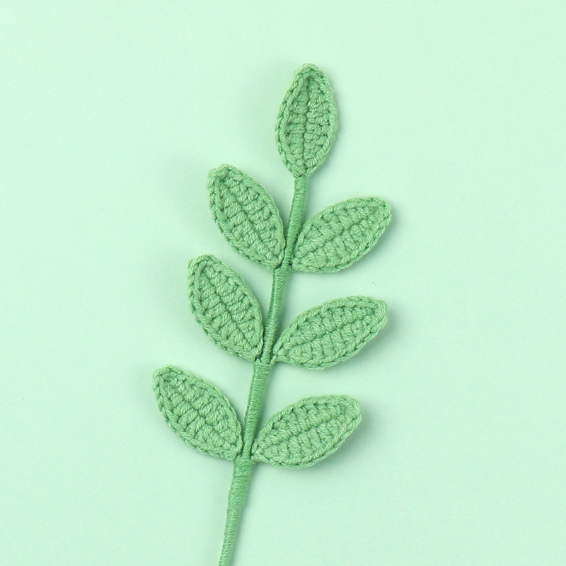 完成した手作りのかぎ針編みの花束アクセサリー、ウールニット7葉四季の葉、クリスマスと春祭りの模擬装飾卸売|undefined