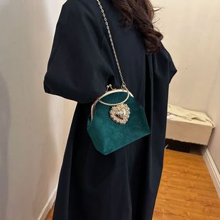 ���s�͹��L�����������ײɫŮʿС����23�����¿����μ�б���