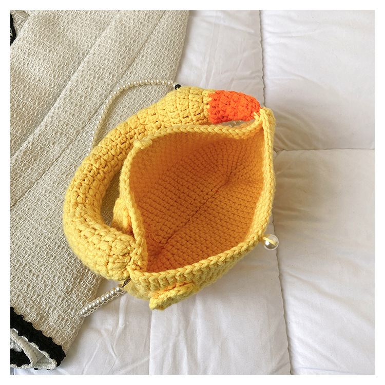 Women's Plush Animal Cute Square Open Shoulder Bag display picture 4