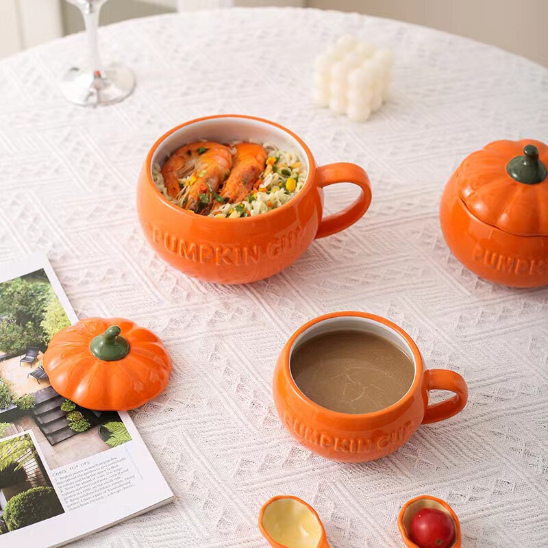 Halloween ceramic pumpkin Cup female high-looking milk oatmeal breakfast cup instant noodle steamed egg bowl with lid mug Halloween ceramic pumpkin Cup female high-looking milk oatmeal breakfast cup instant noodle steamed egg bowl with lid mug