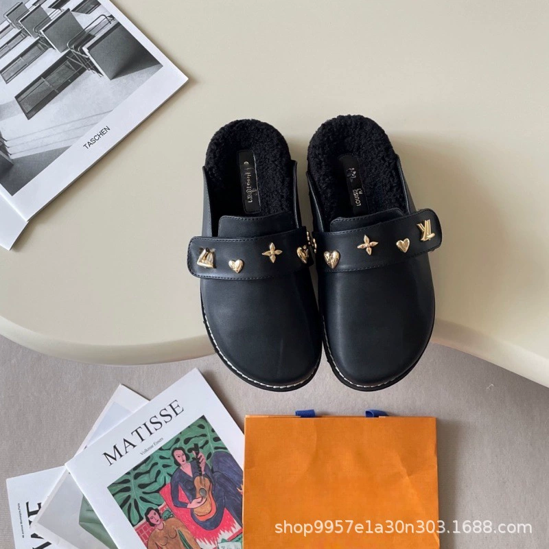 Lujia's 2025 autumn and winter new style plus velvet thick-soled Boken Baotou half drag presbyopic letter couple style large size drag