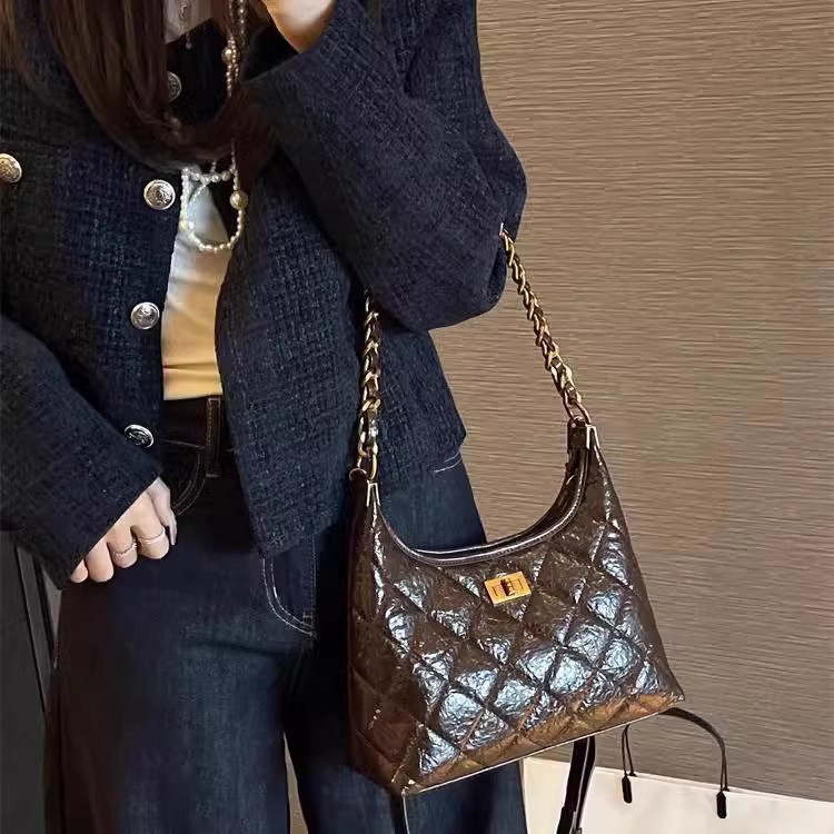 Túi tote nữ da thật kiểu tweed đeo chéo dây xích chần bông — Màu đen, Đỏ Ancora, Cà phê Mocha, Màu nâu