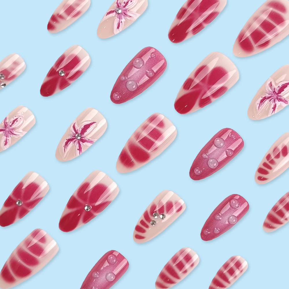 Europa y los Estados Unidos 3D relieve goteo de pegamento manicure rosa flor tridimensional perforación de uñas 24 piezas de parche de uñas