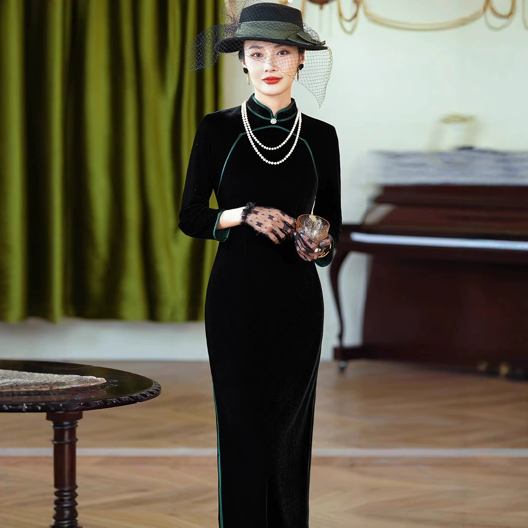 Бархатный чонсам новый китайский стиль молодой высококлассный воротник с улучшенным темпераментом женская осень черная юбка большого размера оптом