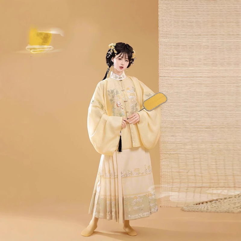 Original Hanfu women's [sweet-scented osmanthus rabbit] Ming-made stand-collar embroidery repair dress Pipa sleeve horse-faced skirt autumn and winter new suit