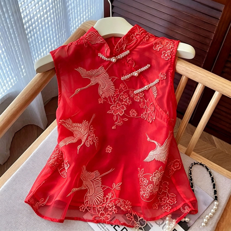 Lightweight organza new Chinese-style vest, 2026 summer new collection, Chinese-inspired women's clothing, elaborately embroidered, fashionable vest top Lightweight organza new Chinese-style vest, 2026 summer new collection, Chinese-inspired women's clothing, elaborately embroidered, fashionable vest top