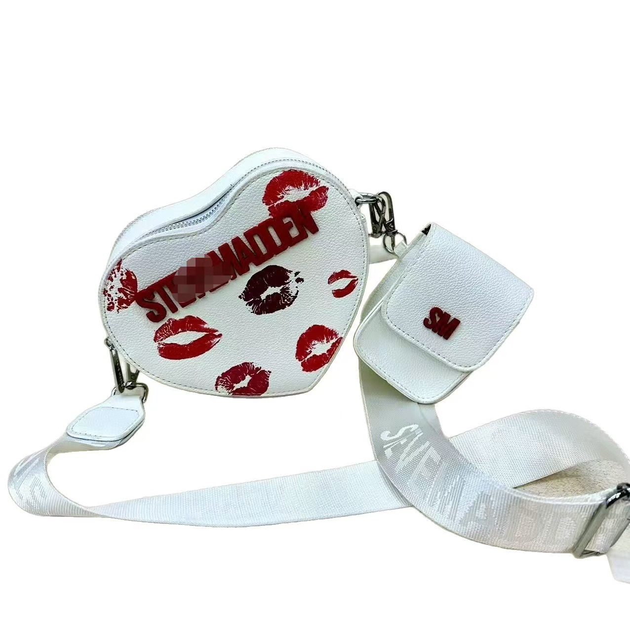 2025 nuevo bolso de moda en forma de corazón dulce estilo occidental mujer primavera estilo occidental personalidad bolso de mensajero