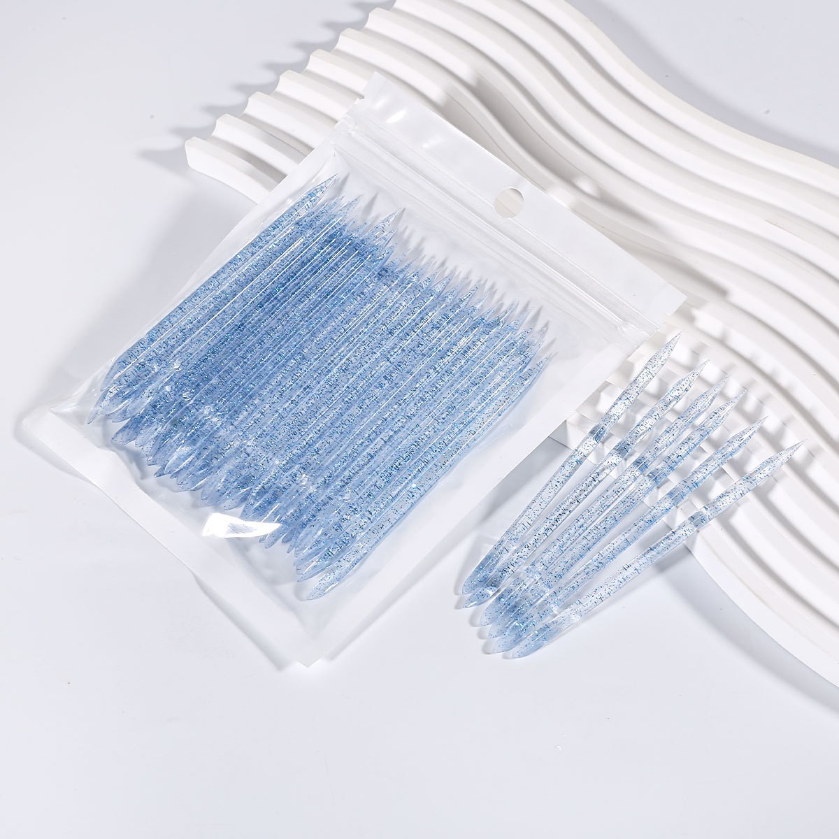 Barra de cristal azul hielo