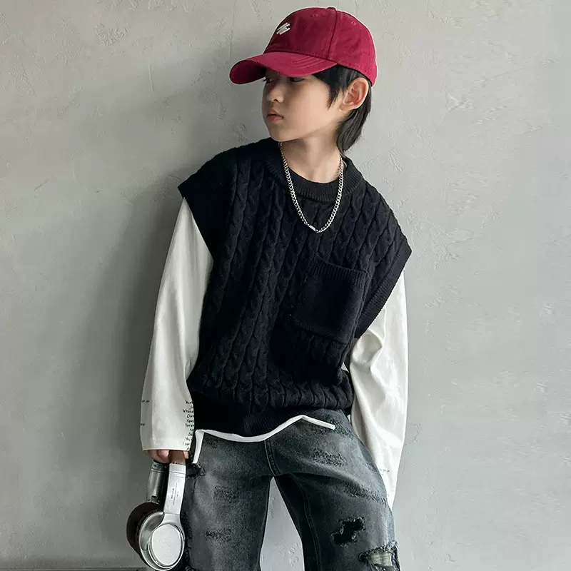 男童马甲毛衣秋冬款2025新款儿童装针织背心线衣外穿大男孩秋装潮