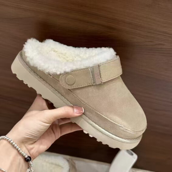 2024 New Thick Slippers Women's Snow Boots Genuine Leather fleece-lined Warm Outdoor Cotton Boots Single Lounge Casual with Baotou