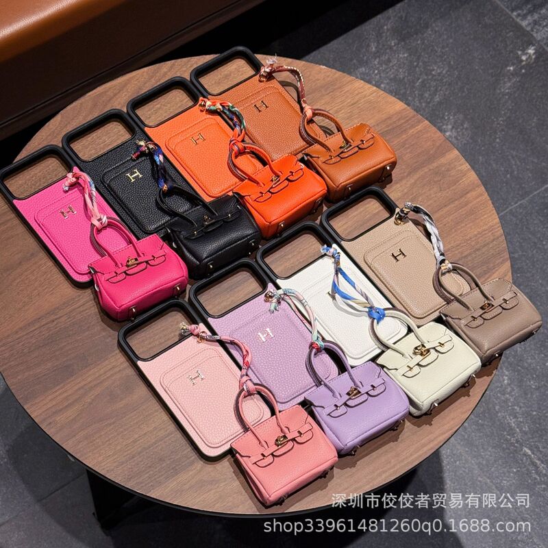 H's New Mini Pendant Headphone Bag Pro Creative Cute Card Holder Mobile Phone Case Pendant Apple 17Promax