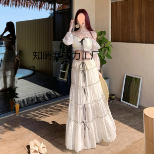 ����̩���������·���߅�ȼ��B��ȹŮ�ĳ��ɰ�ɫ¶��ɼ����Lȹ