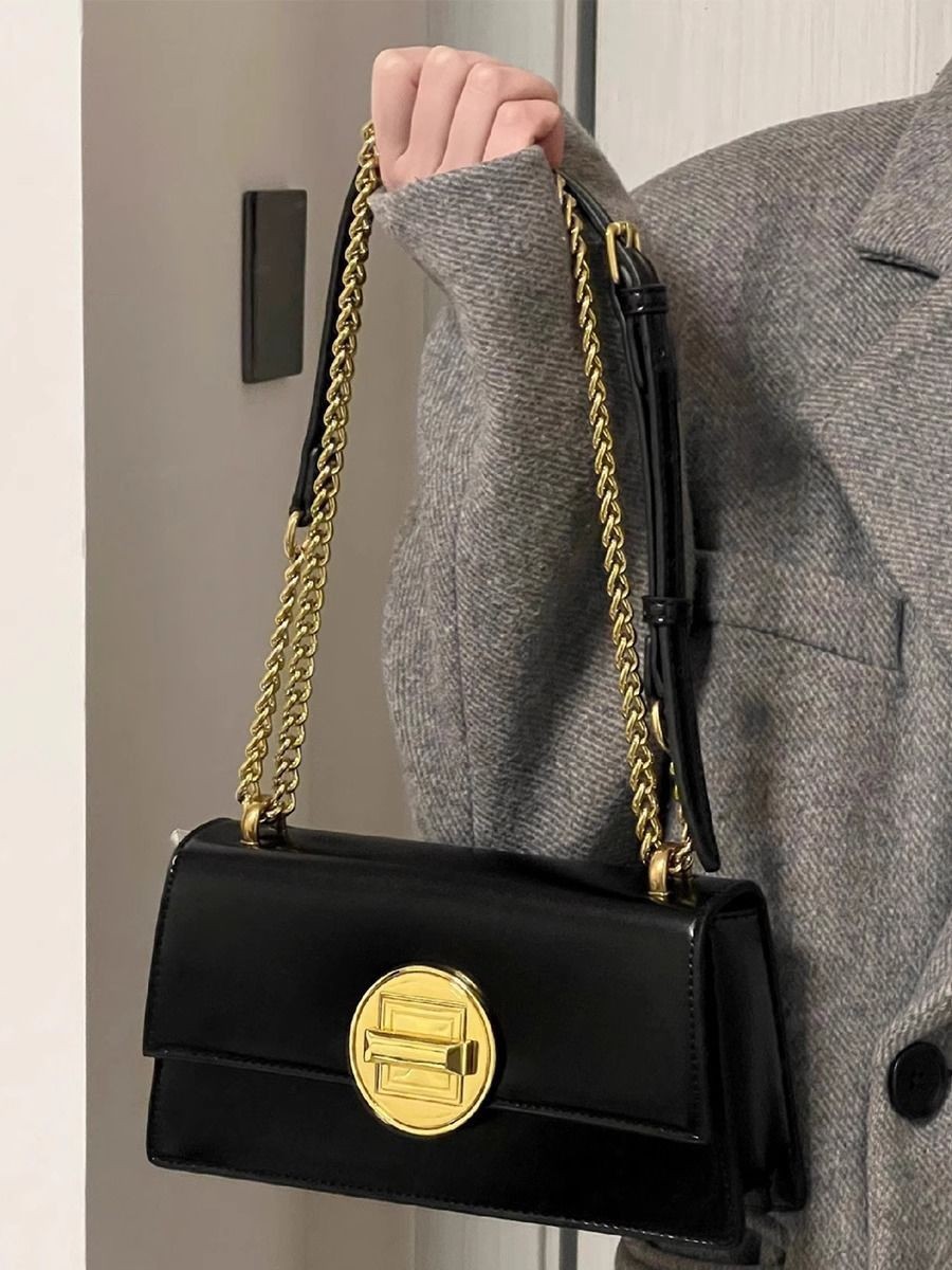 2023 Women's Vintage Baguette Chain Underarm Bag Versatile Solid Color Small Square Bag Crossbody Handbag Fashionable and Versatile