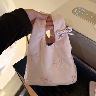 ins�L��ɫ�����Y�̽�������p���ռ{С���OӋ�б�yС����Ů��D18