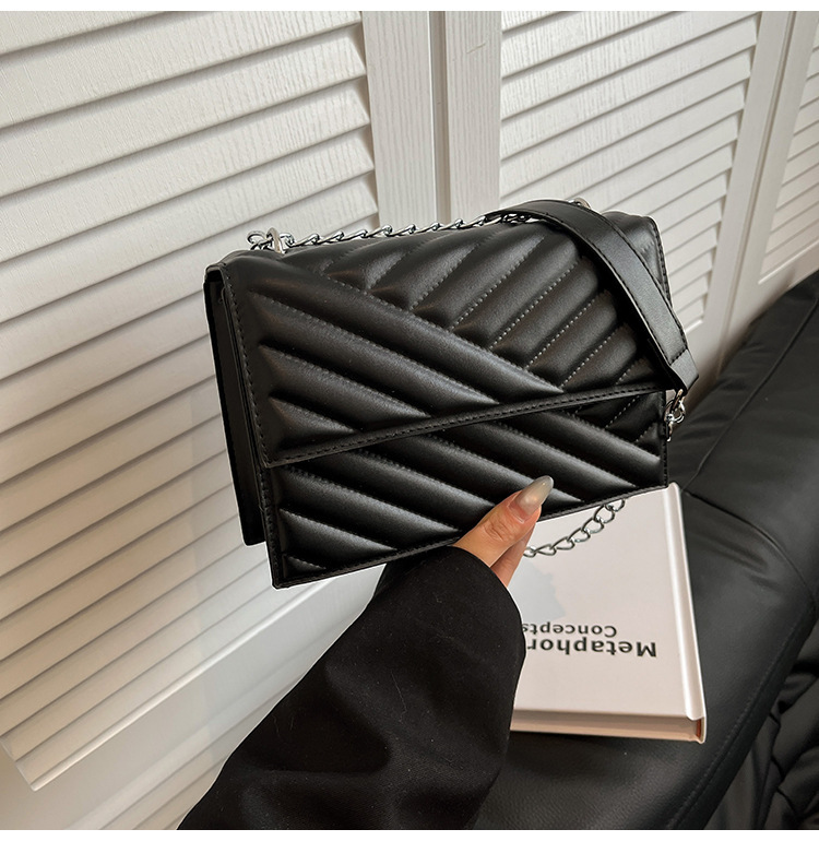 Bolso de mujer de moda de textura de micrófono simple bolso de moda de mujer bolso de diamante bolso de cinturón bolso de cadena retro bolso de mujer