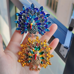 Foreign trade vintage Turkey brooch creative Thanksgiving rhinestone funny animal pin personality coat corsage accessories