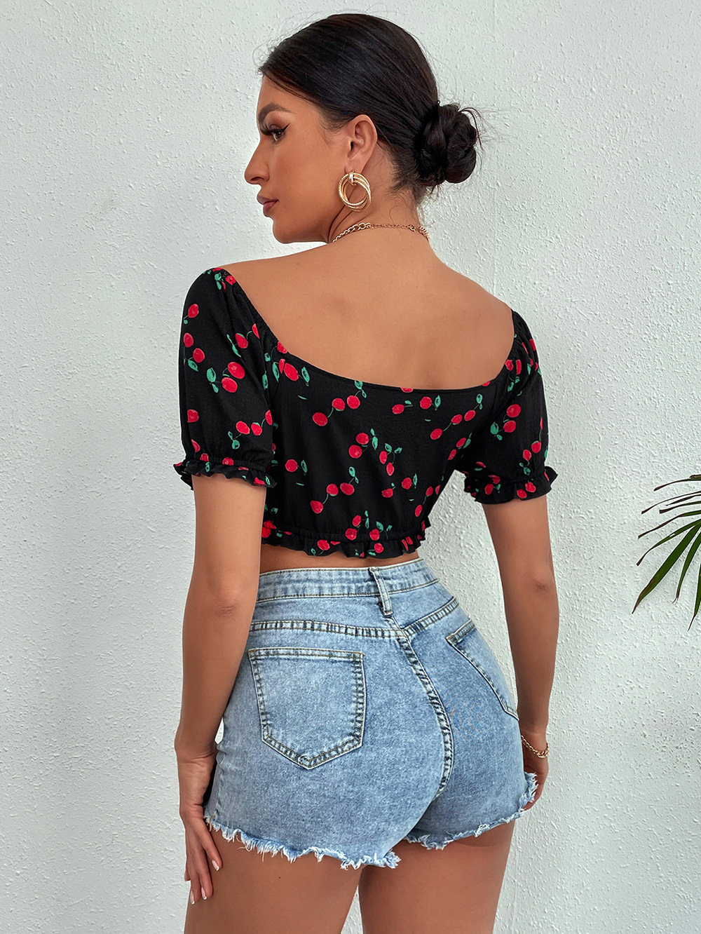 black puff short-sleeved cherry printed lace-up top  NSDF119913